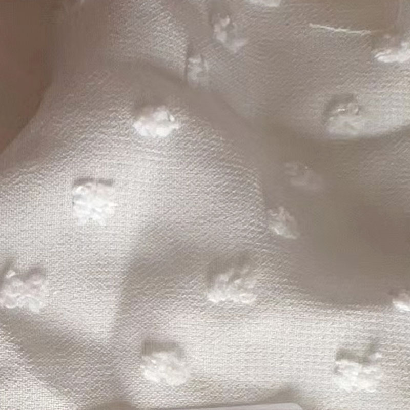 Quomodo distinguis inter High Quality and Low-Quality Chiffon Vestis?